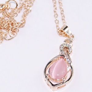 Water Drop Rose Gold color chain & Pink Pendant